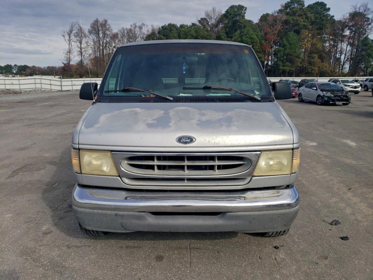 1989 FORD Econoline E350