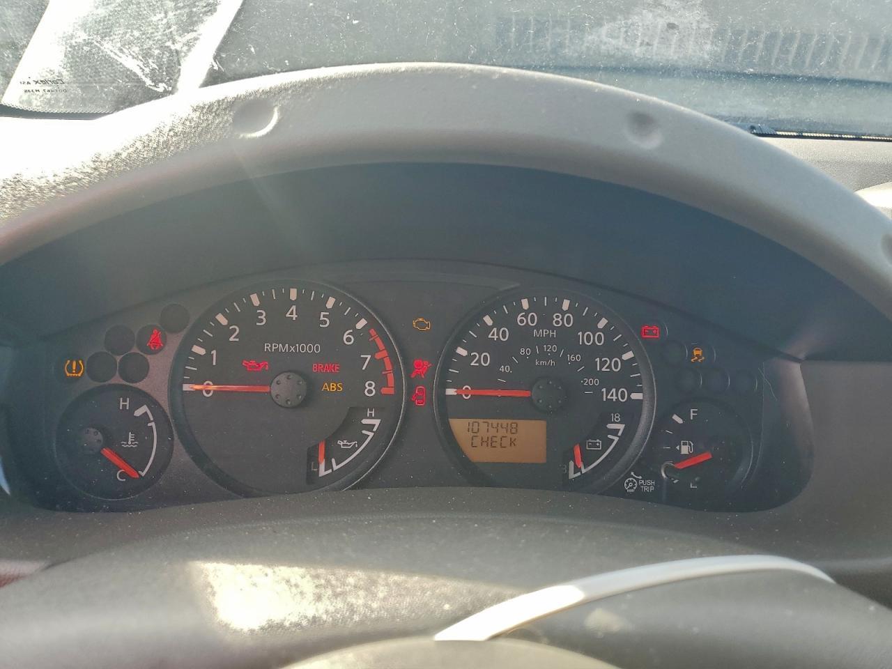 2015 NISSAN Frontier
