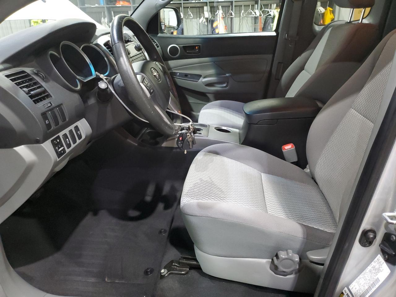 2012 TOYOTA TACOMA