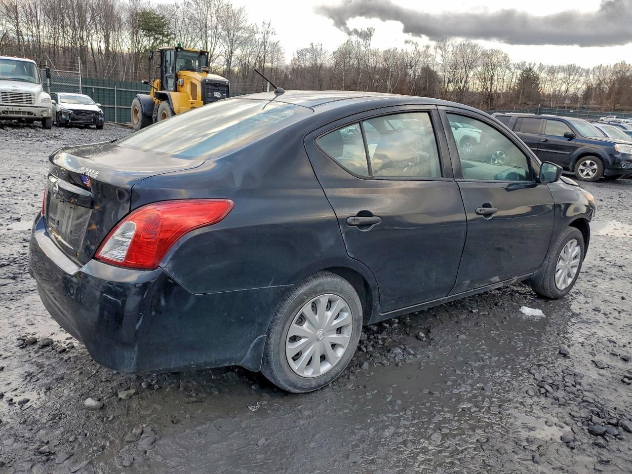2019 NISSAN VERSA