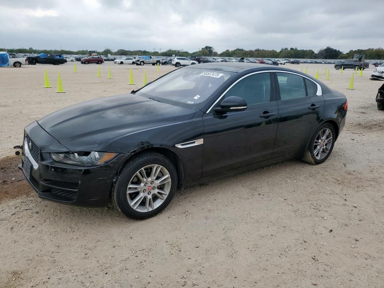 2017 JAGUAR XE