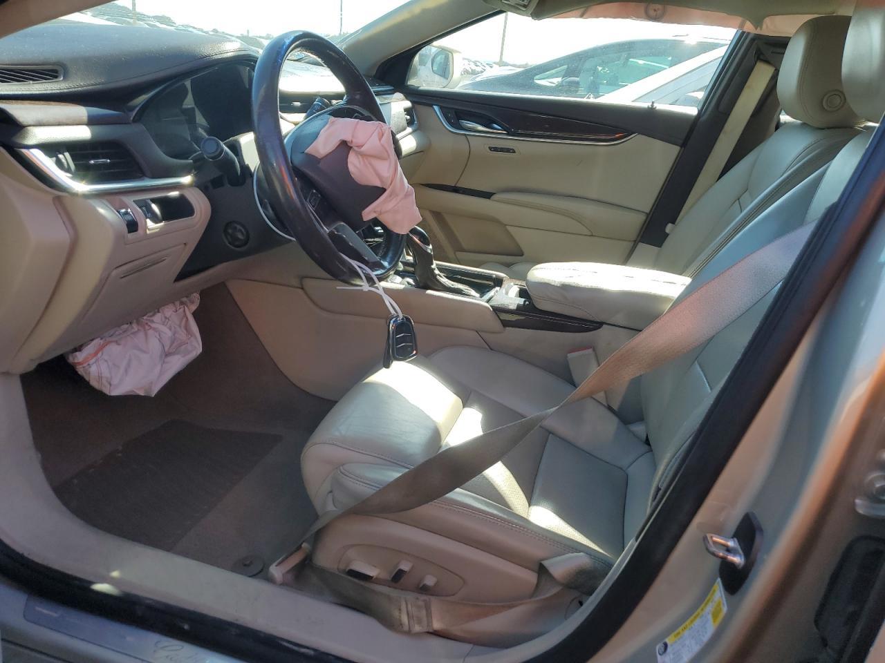 2016 CADILLAC XTS