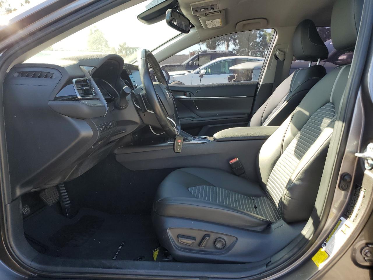 2023 TOYOTA CAMRY