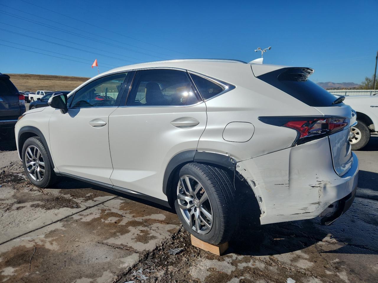 2015 LEXUS NX 200T