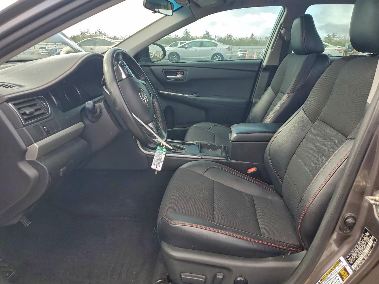 2017 TOYOTA CAMRY
