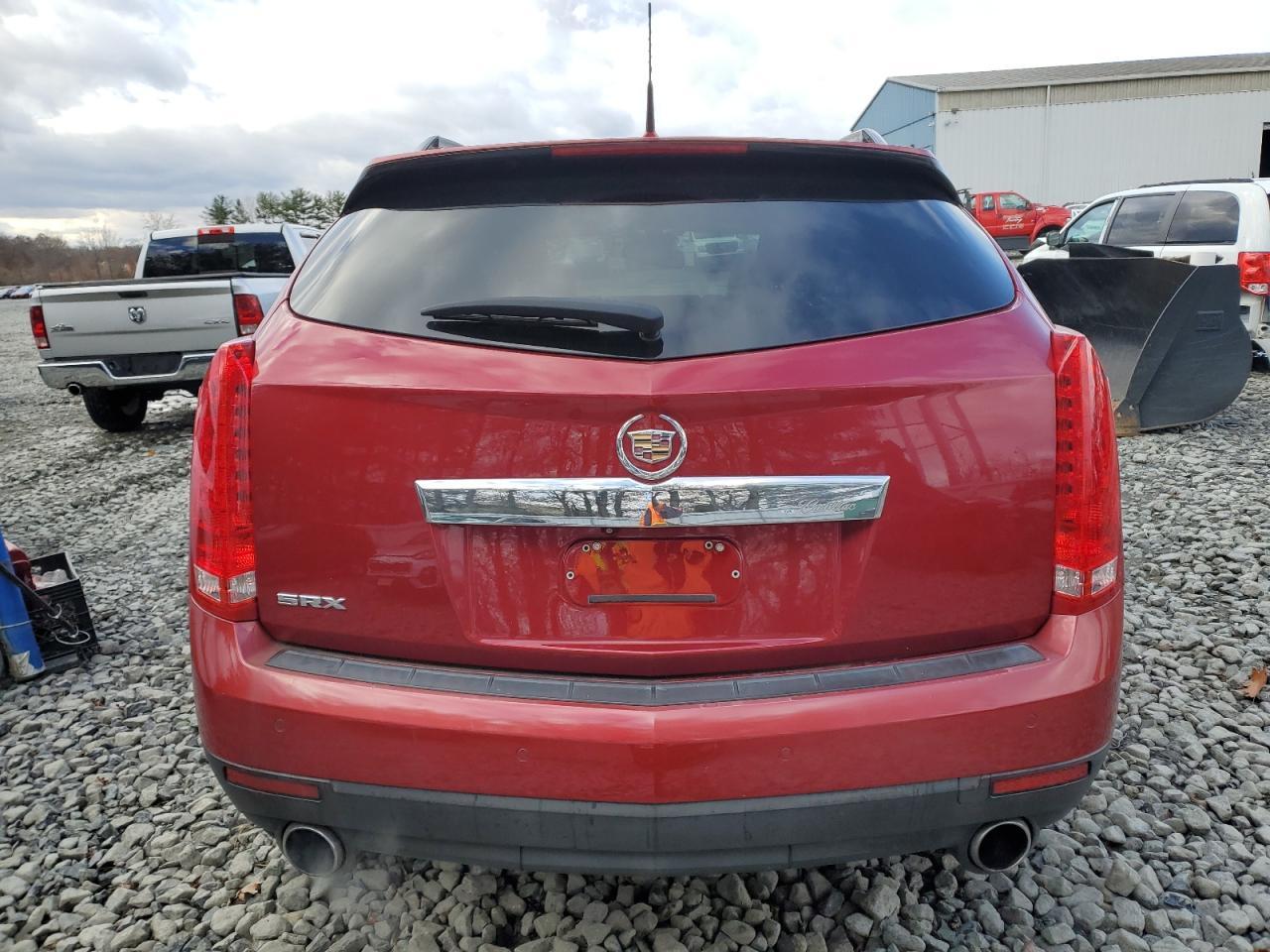 2011 CADILLAC SRX