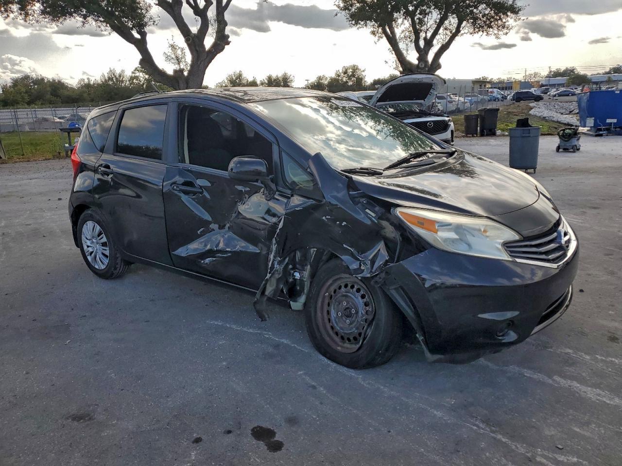 2014 NISSAN Versa Note