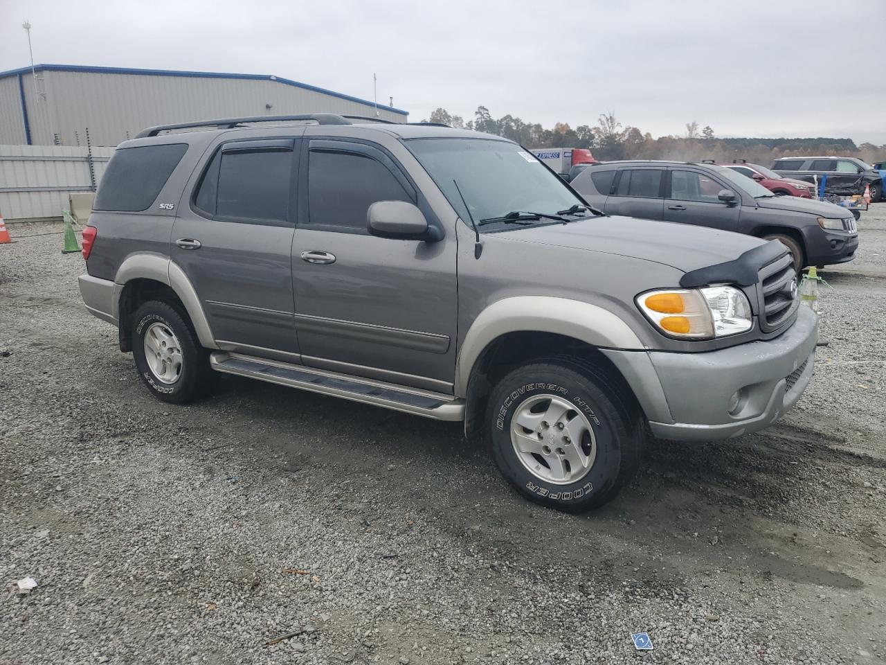 2003 TOYOTA Sequoia