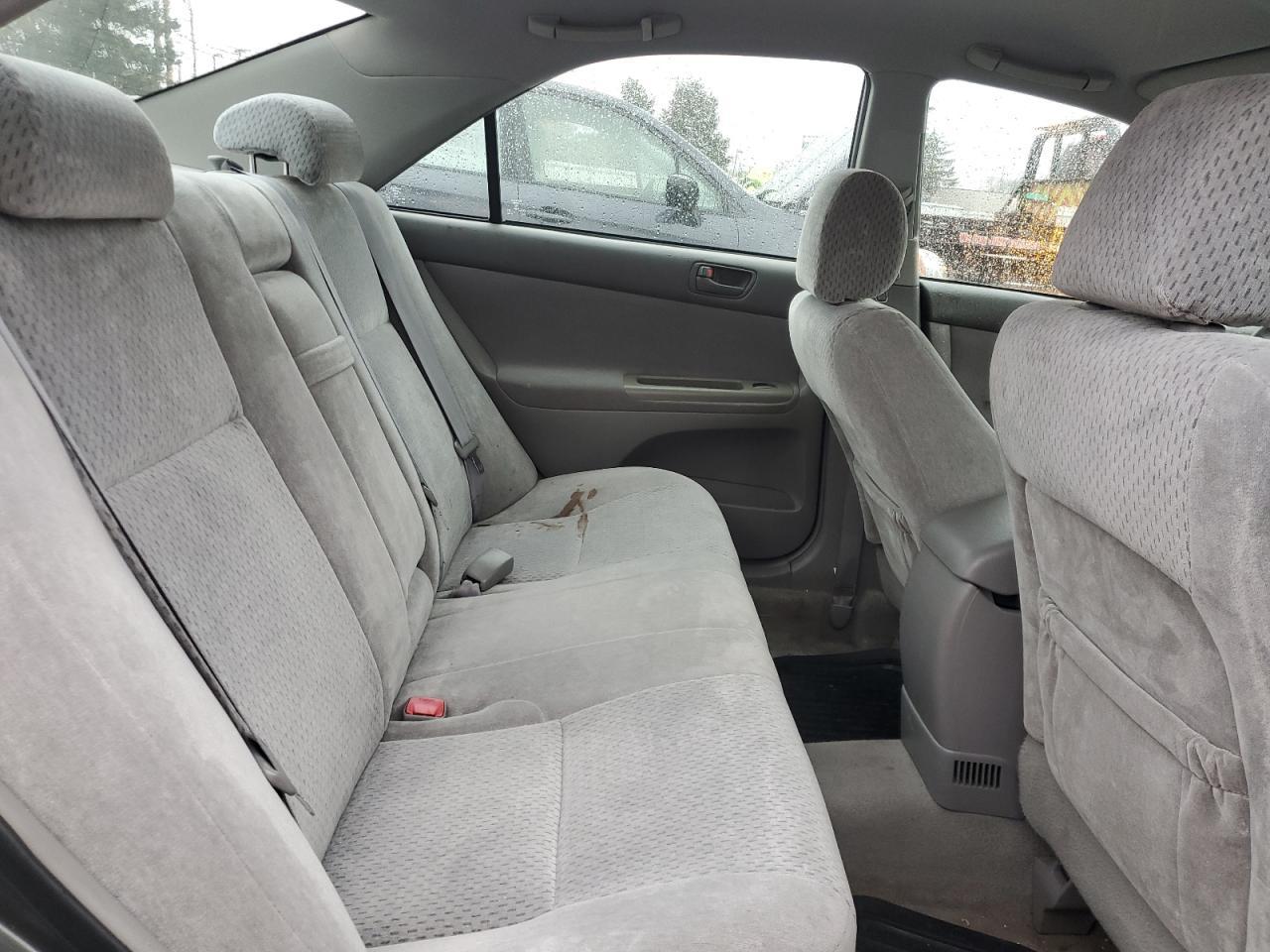 2004 TOYOTA CAMRY
