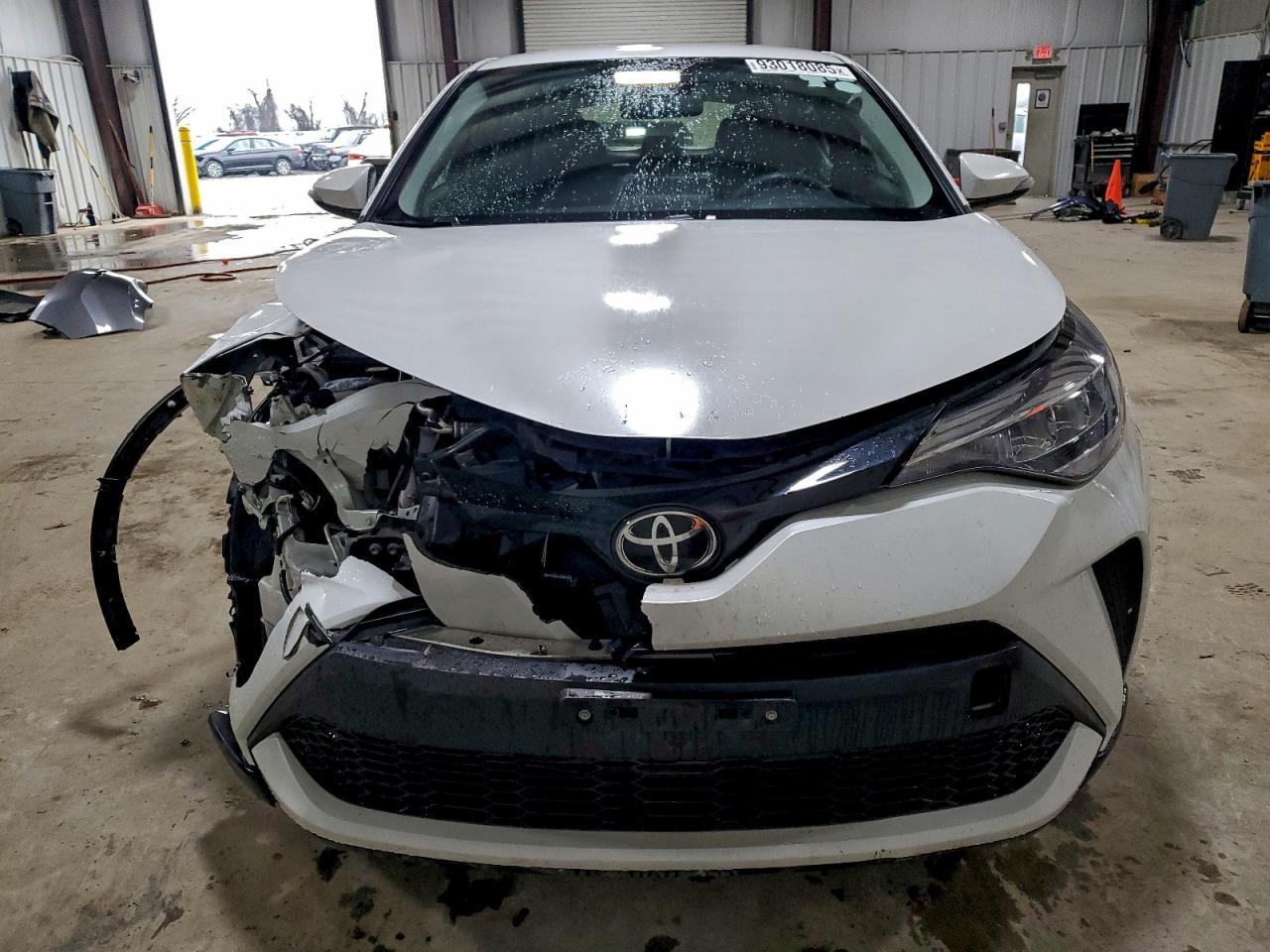 2022 TOYOTA C-HR