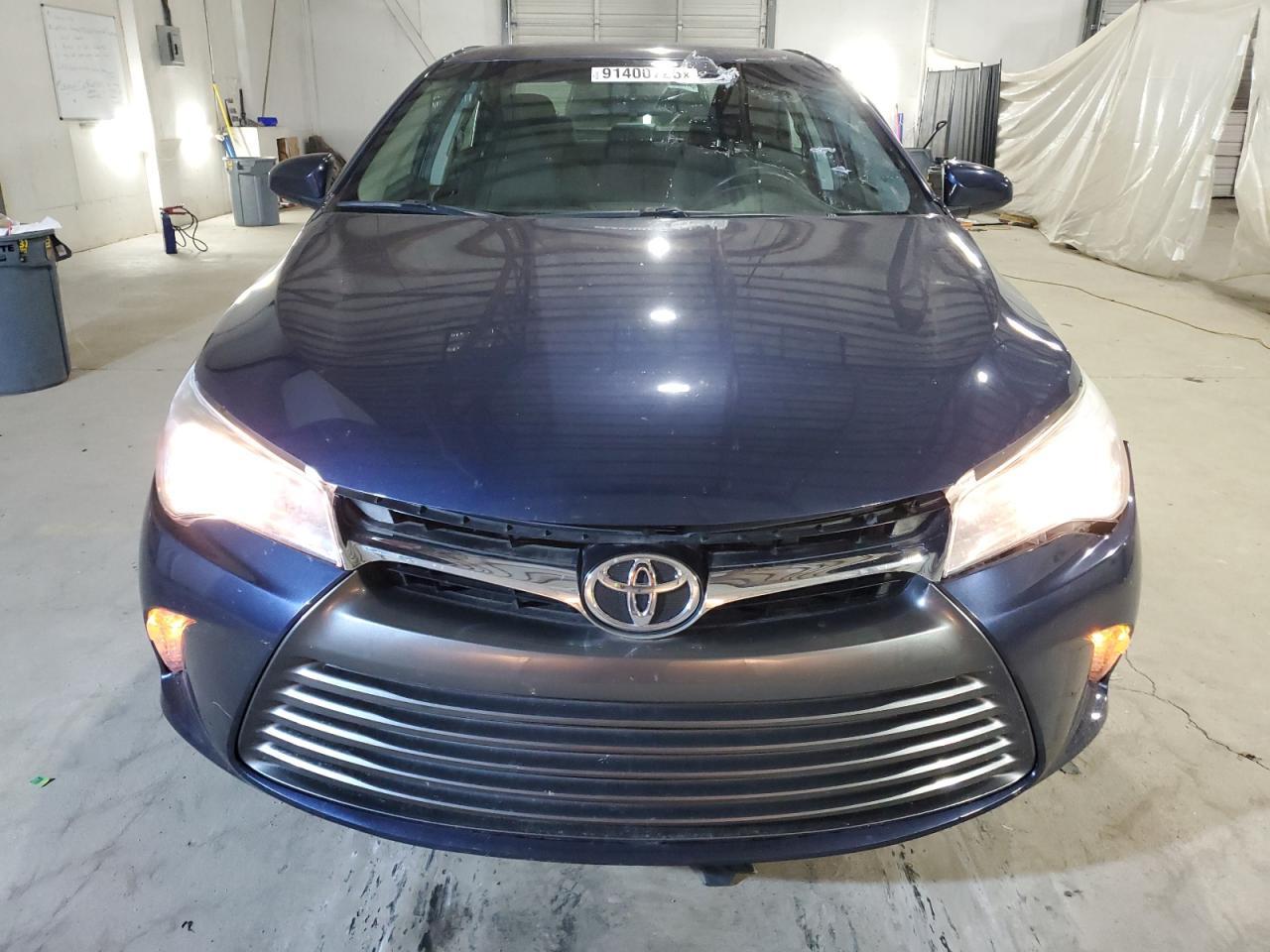 2017 TOYOTA CAMRY