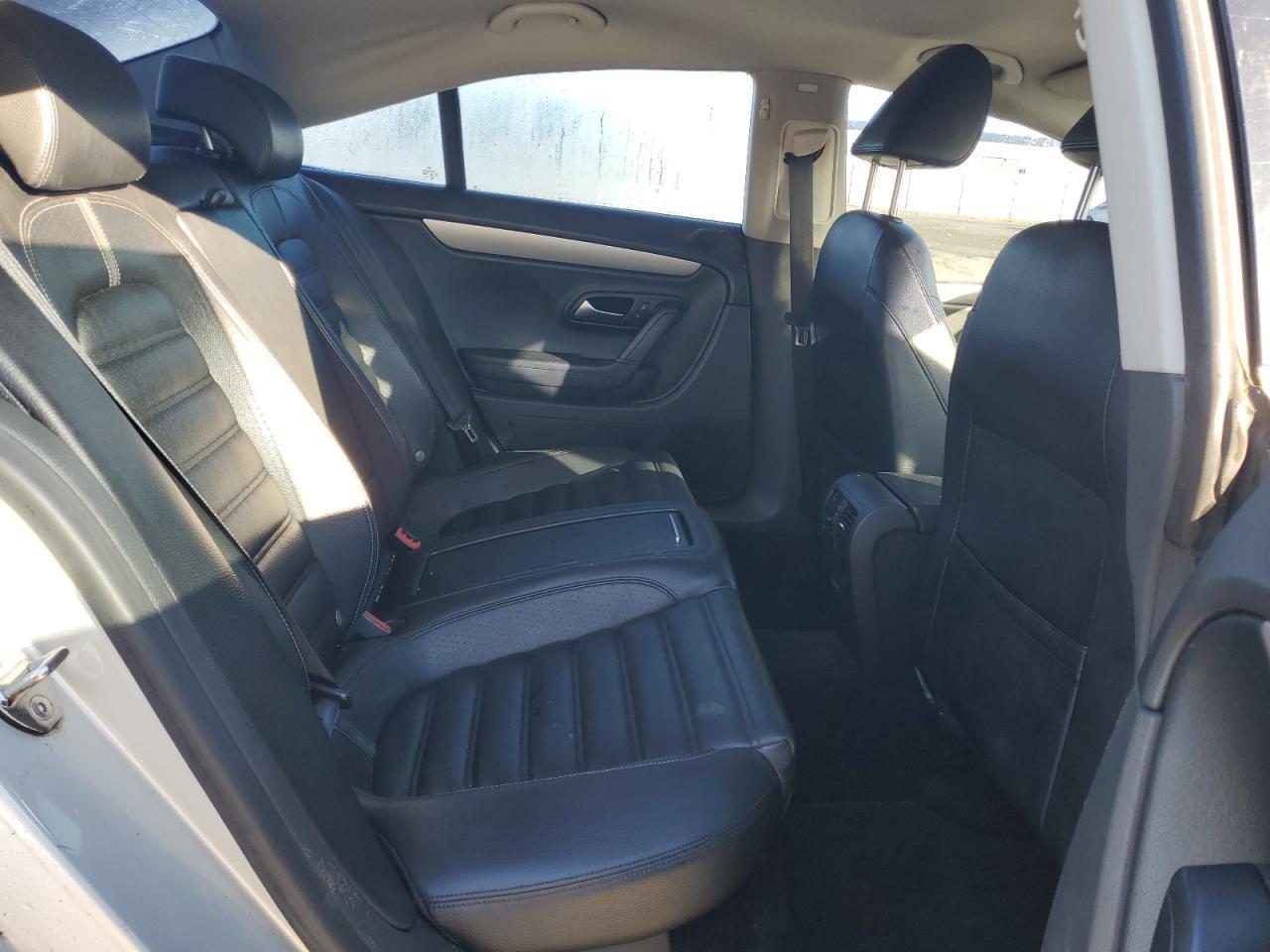 2011 VOLKSWAGEN CC
