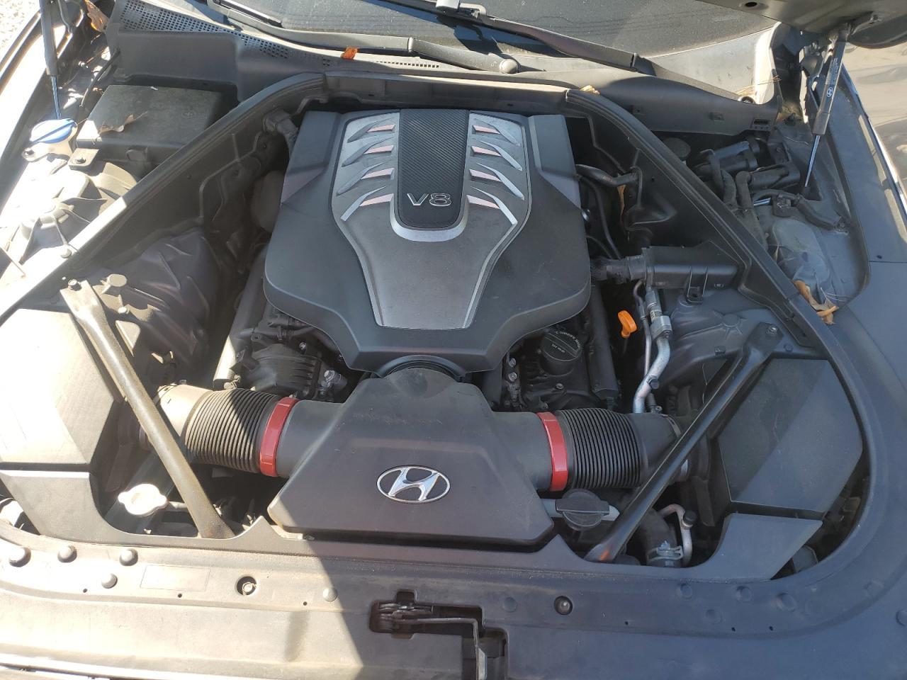 2015 HYUNDAI GENESIS