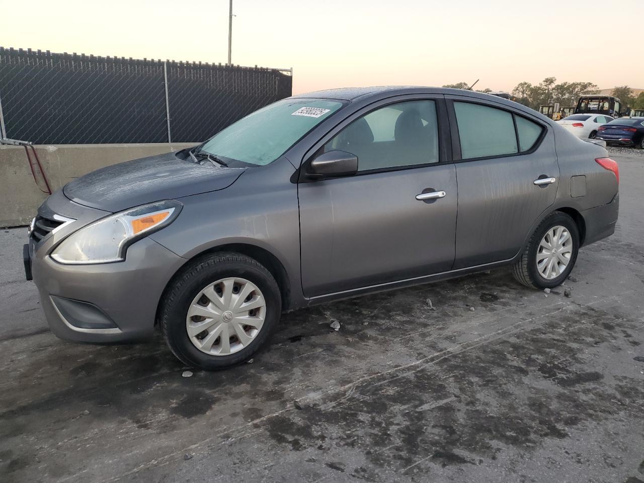 2019 NISSAN VERSA