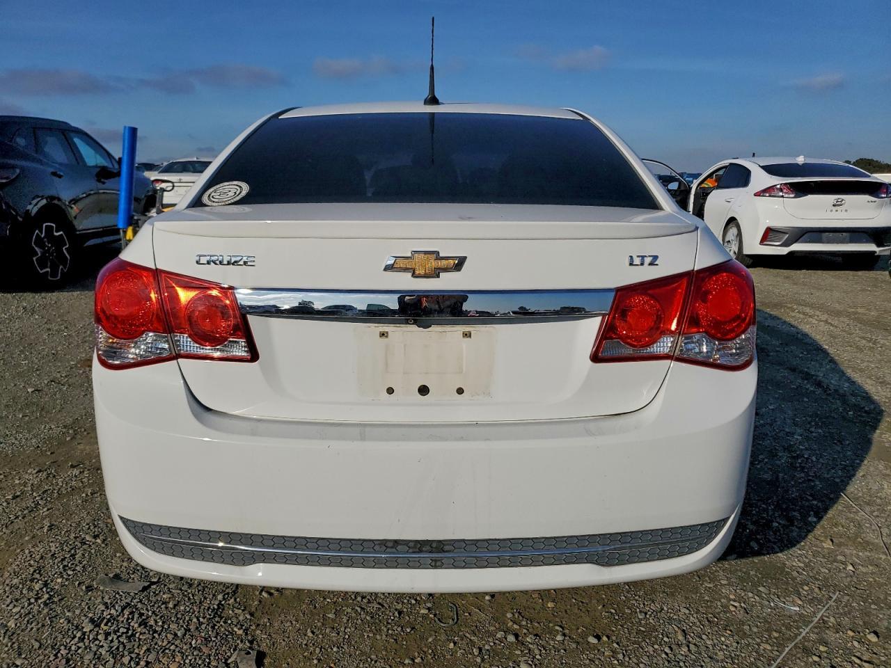 2014 CHEVROLET CRUZE