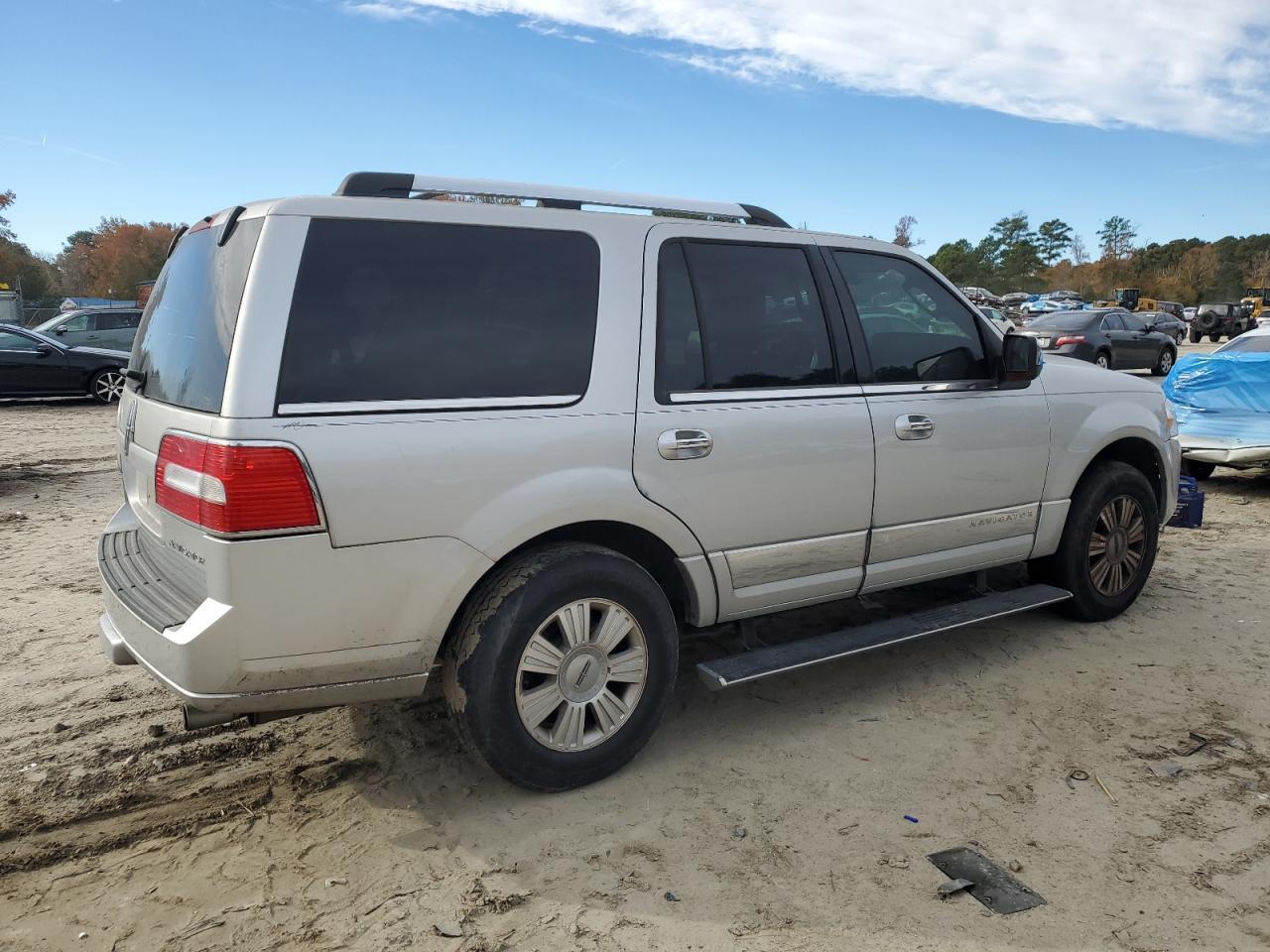 2010 LINCOLN Navigator