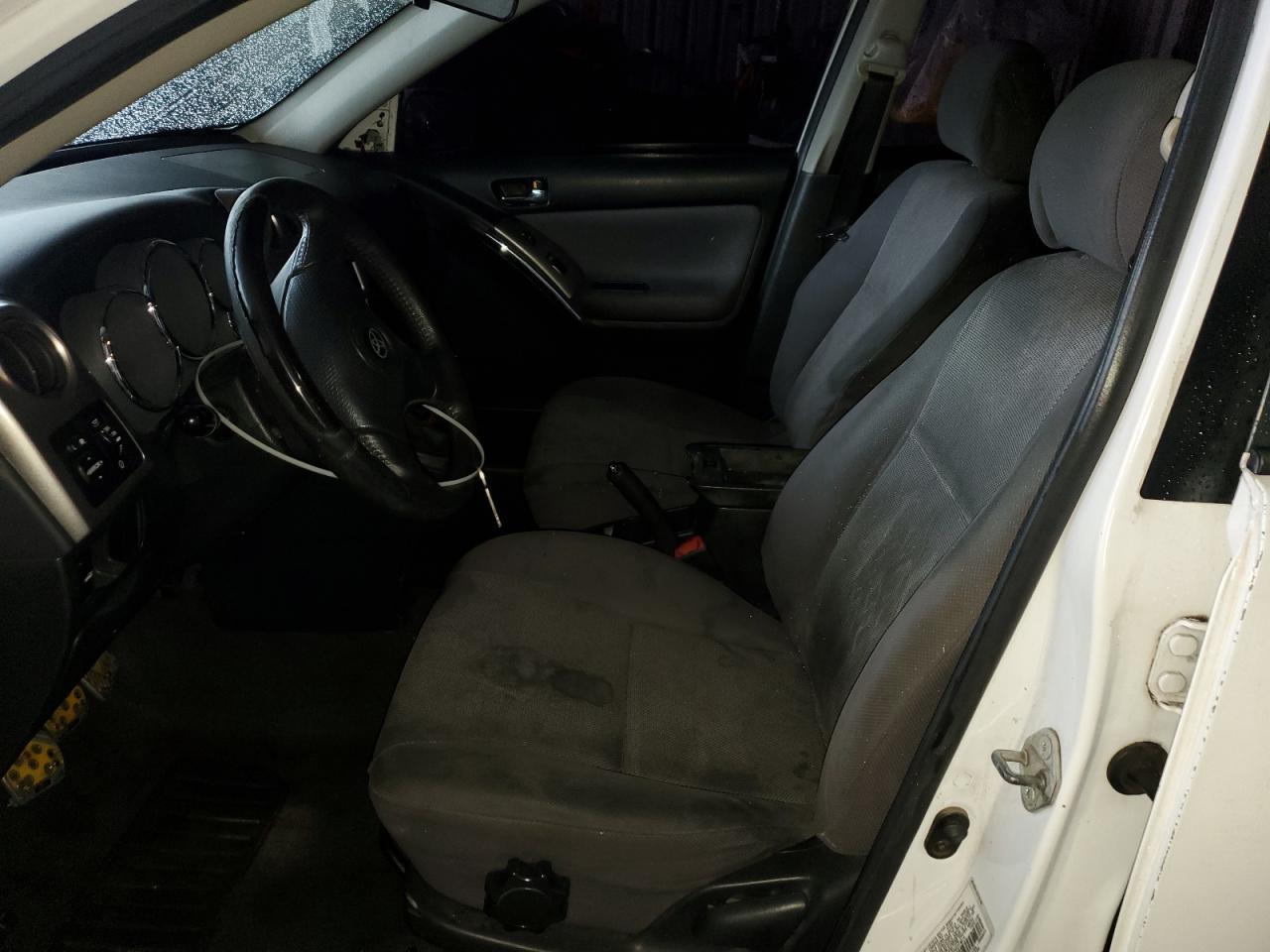 2004 TOYOTA COROLLA