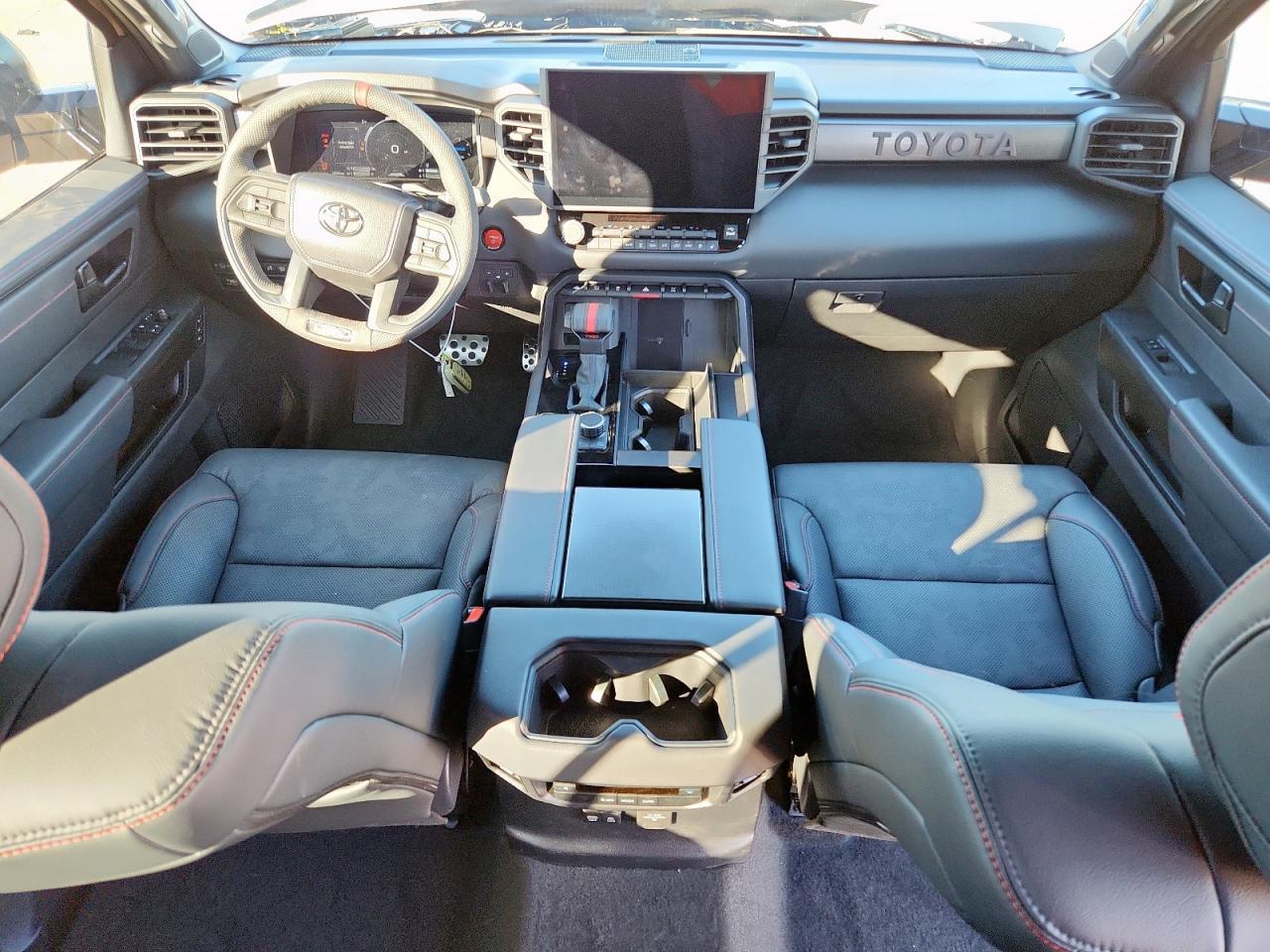 2025 TOYOTA Sequoia