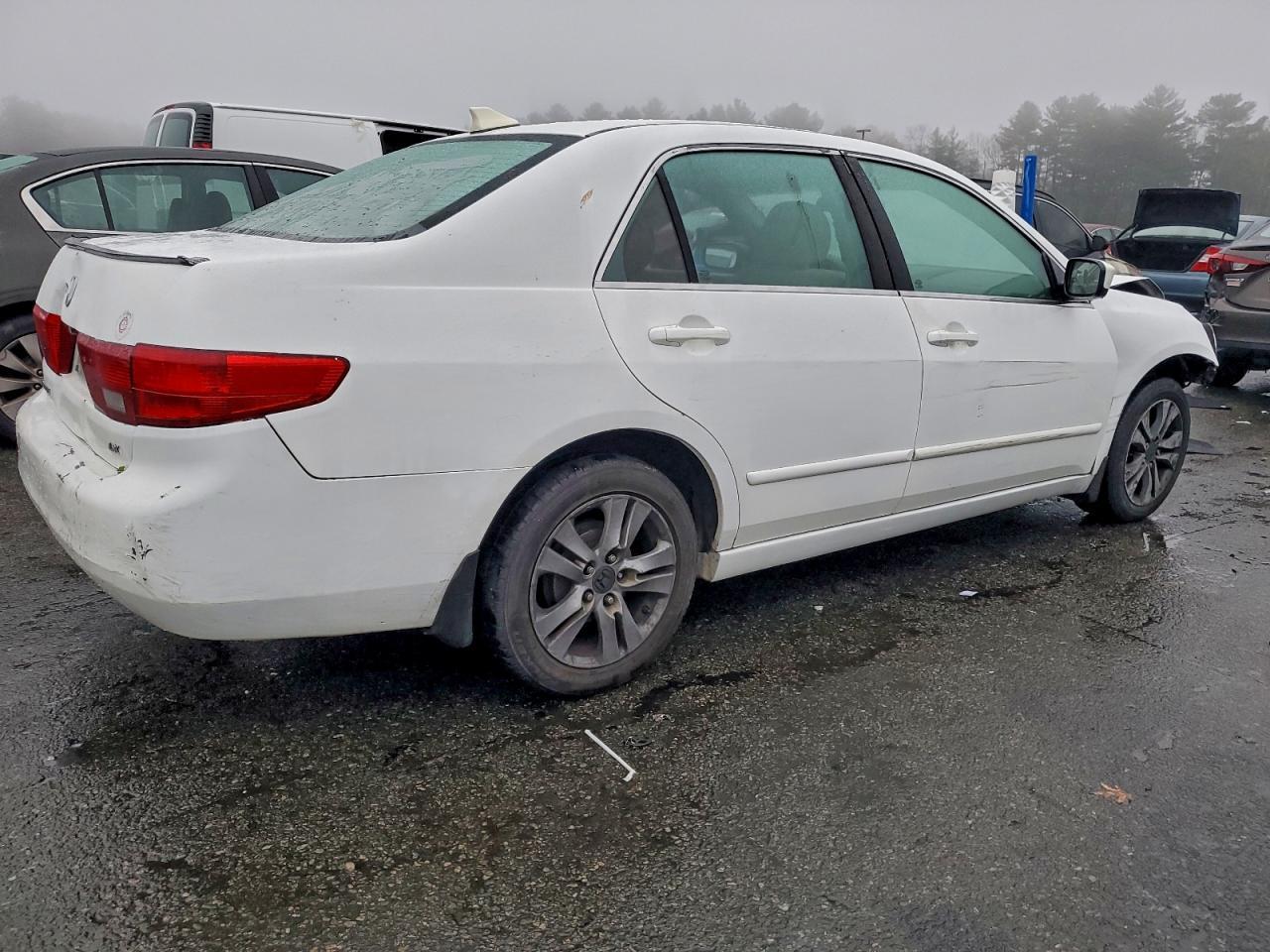 2005 HONDA ACCORD
