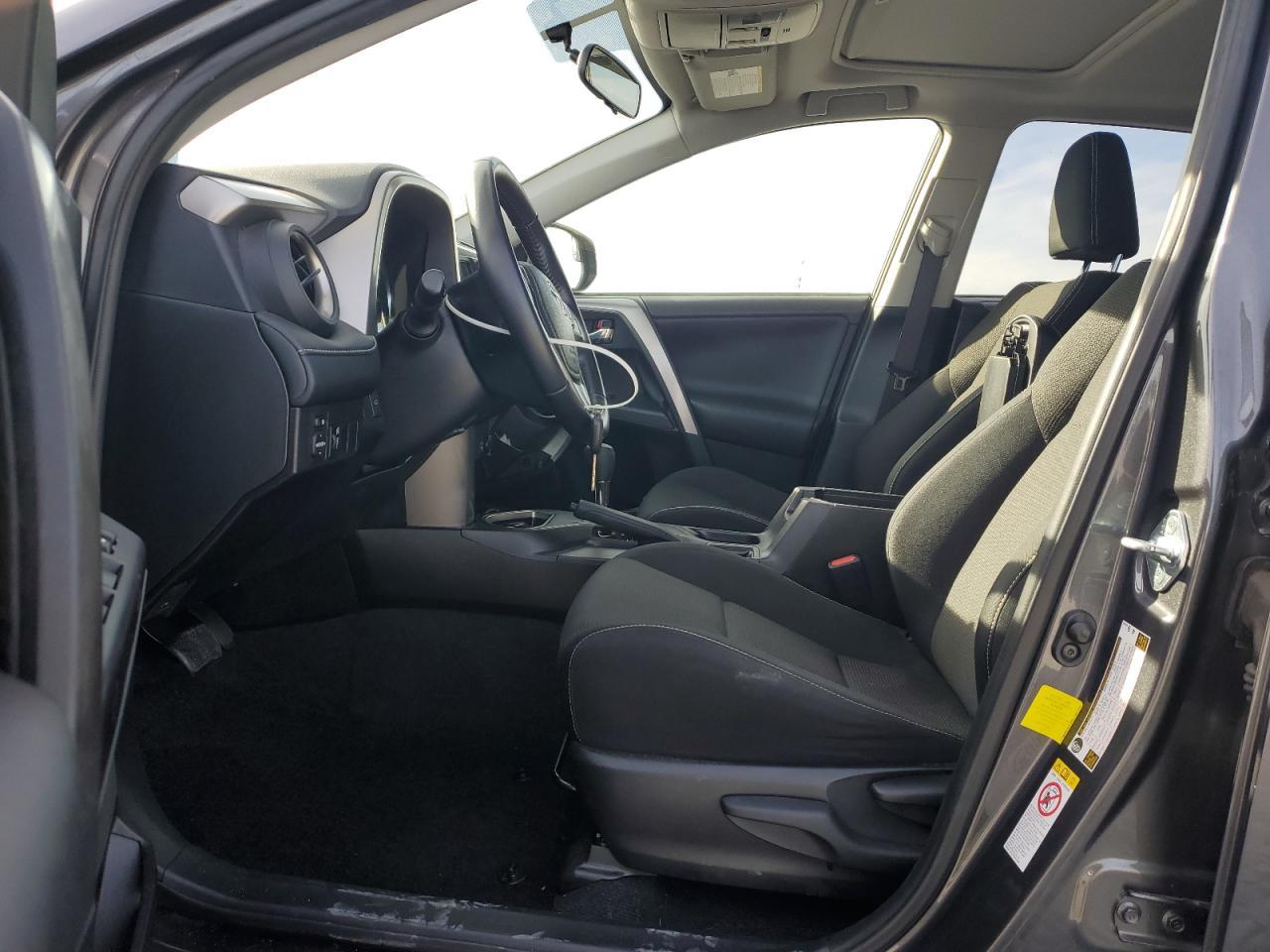 2016 TOYOTA RAV4