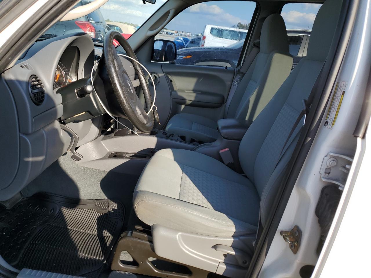 2007 JEEP Liberty