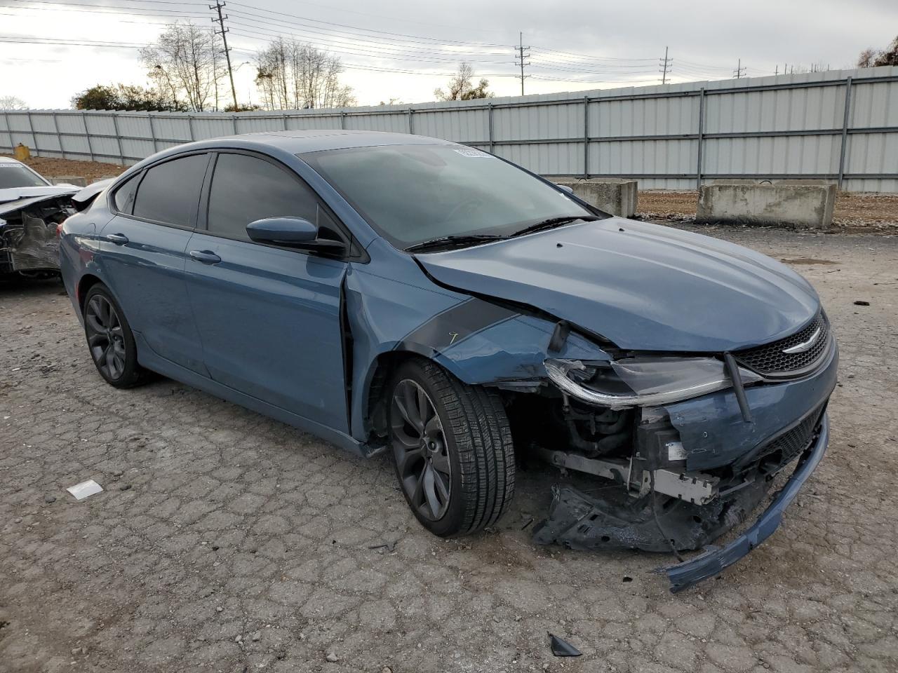 2015 CHRYSLER 200