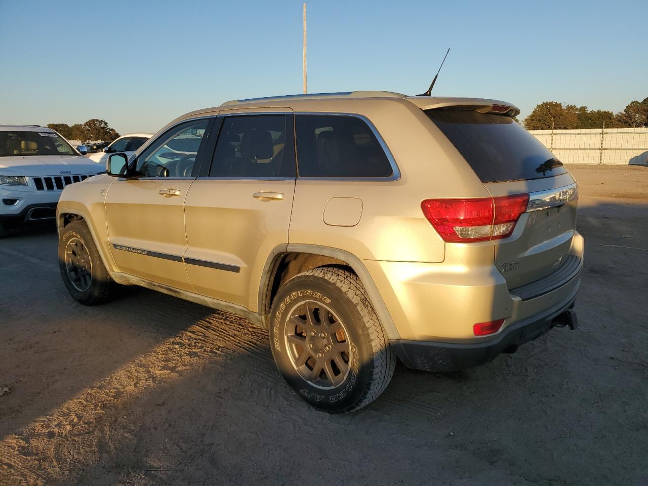 2011 JEEP Grand Cherokee