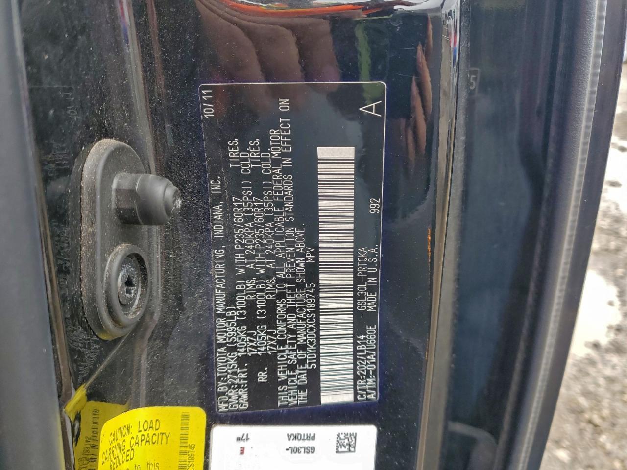 2012 TOYOTA SIENNA