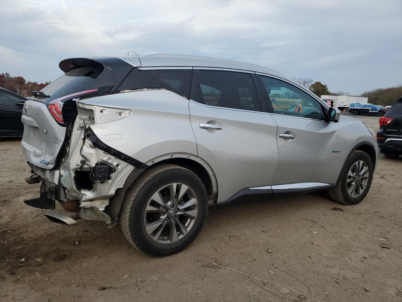 2016 NISSAN MURANO