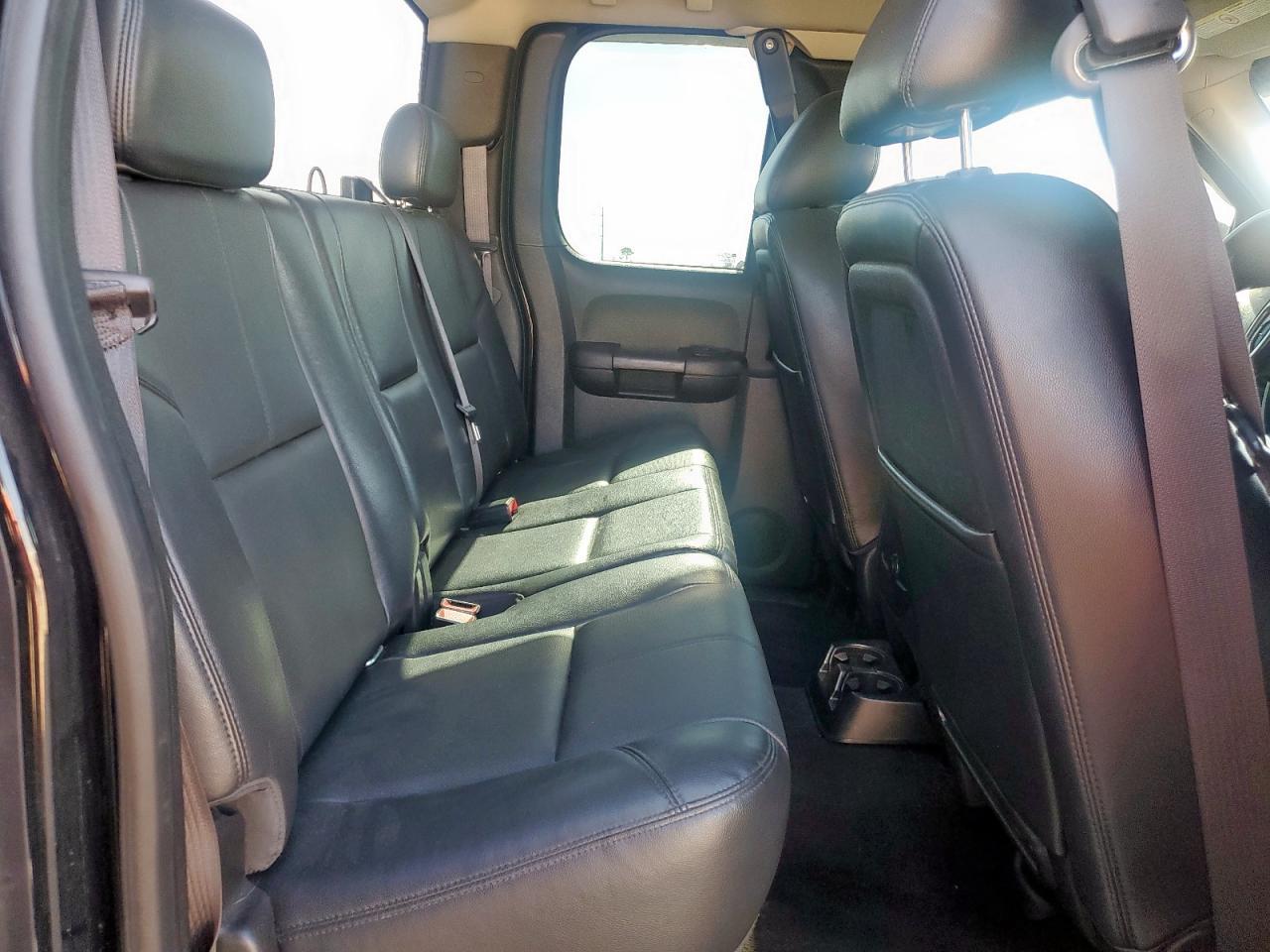 2013 CHEVROLET Silverado 2500