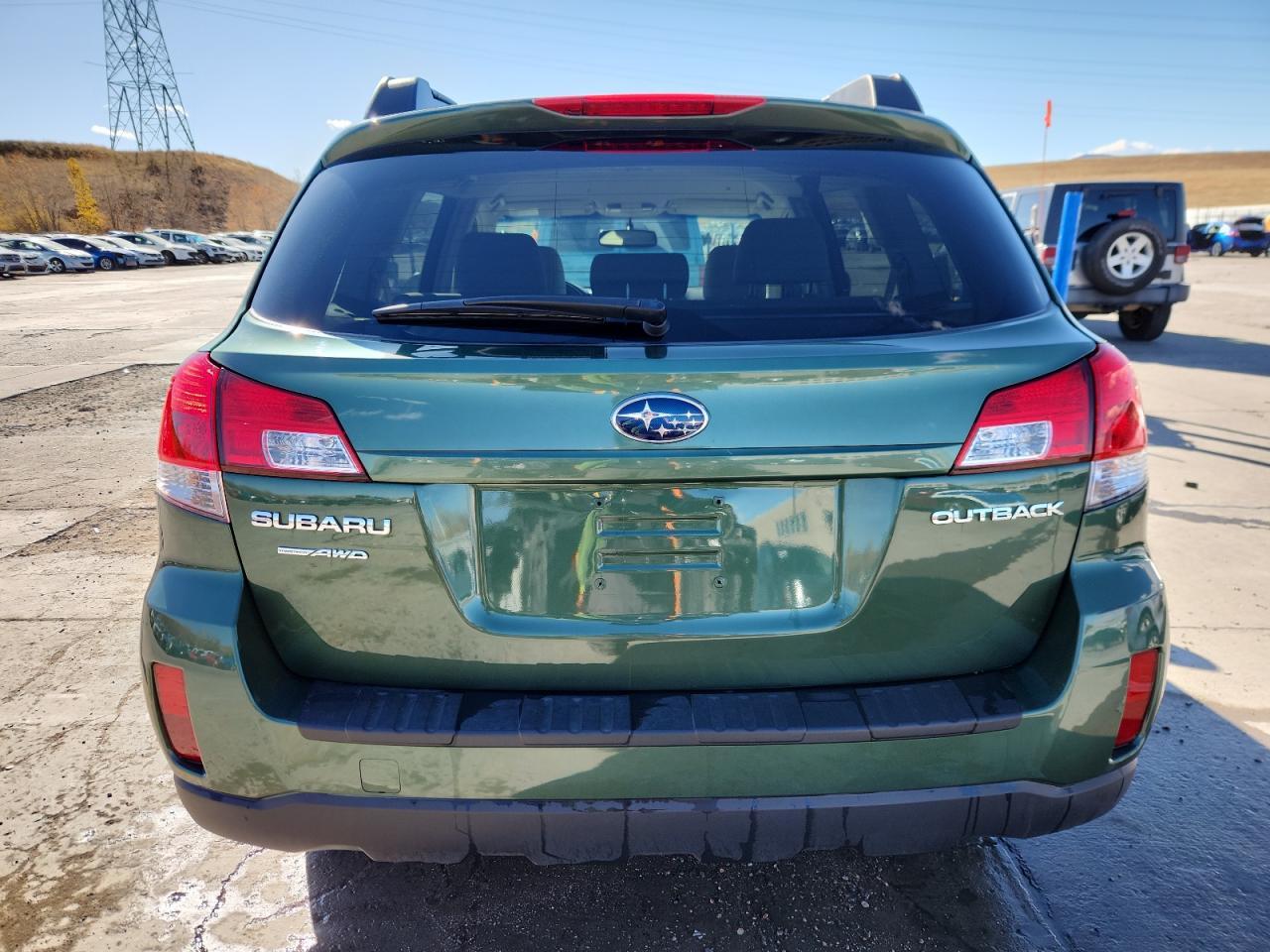 2010 SUBARU Outback