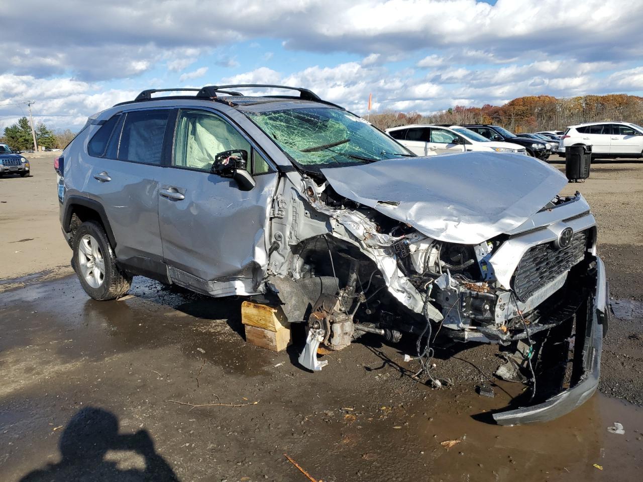 2019 TOYOTA RAV4