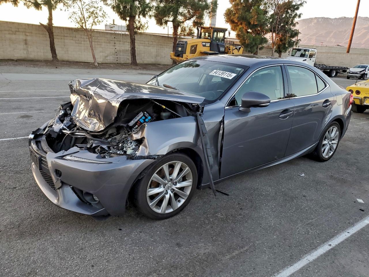2015 LEXUS IS 250