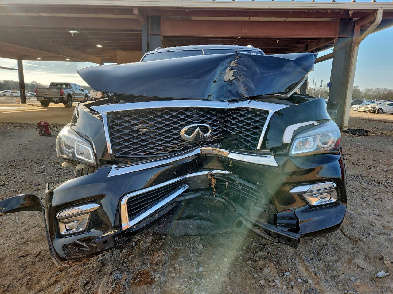 2017 INFINITI QX80