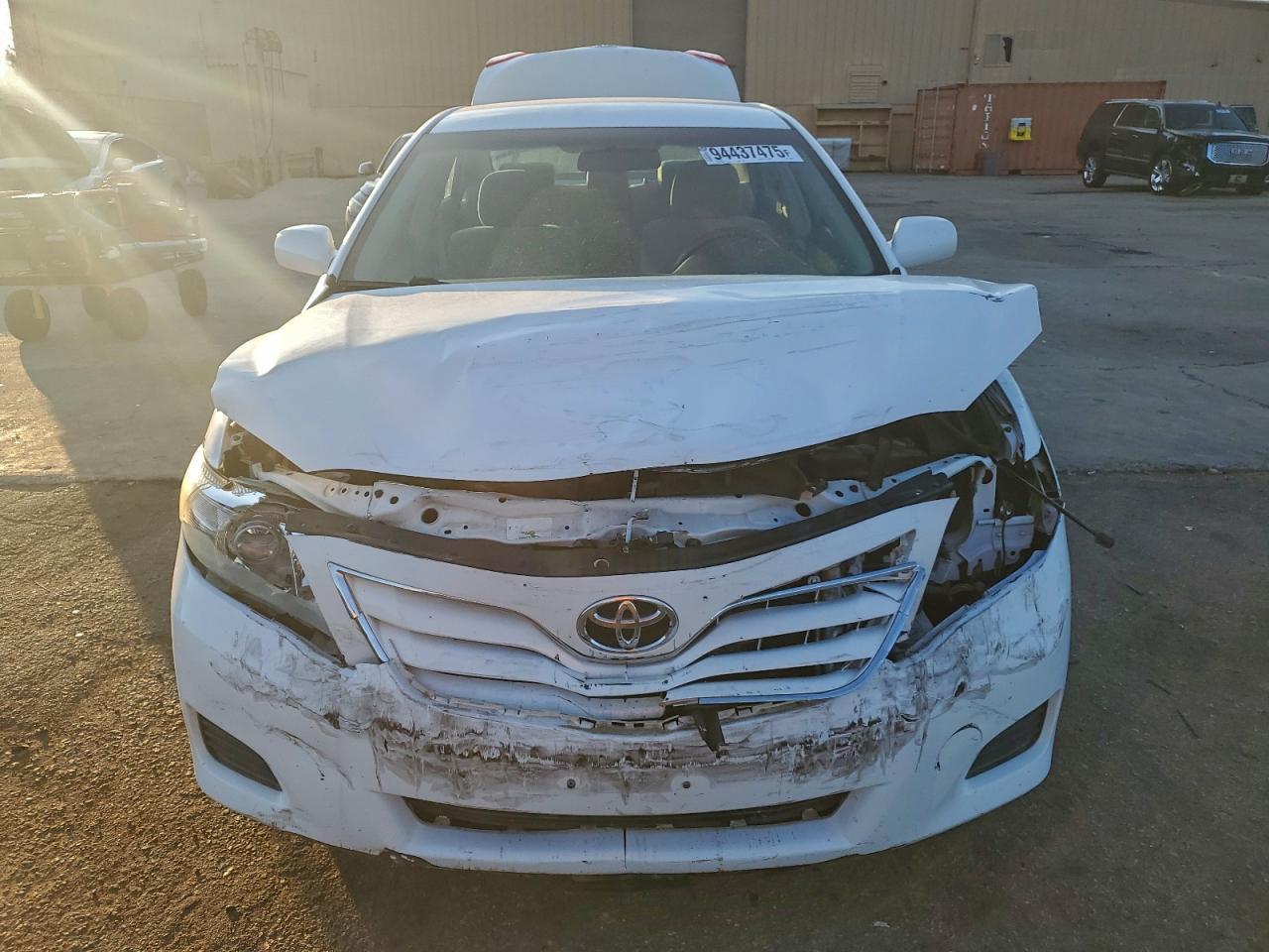 2011 TOYOTA CAMRY