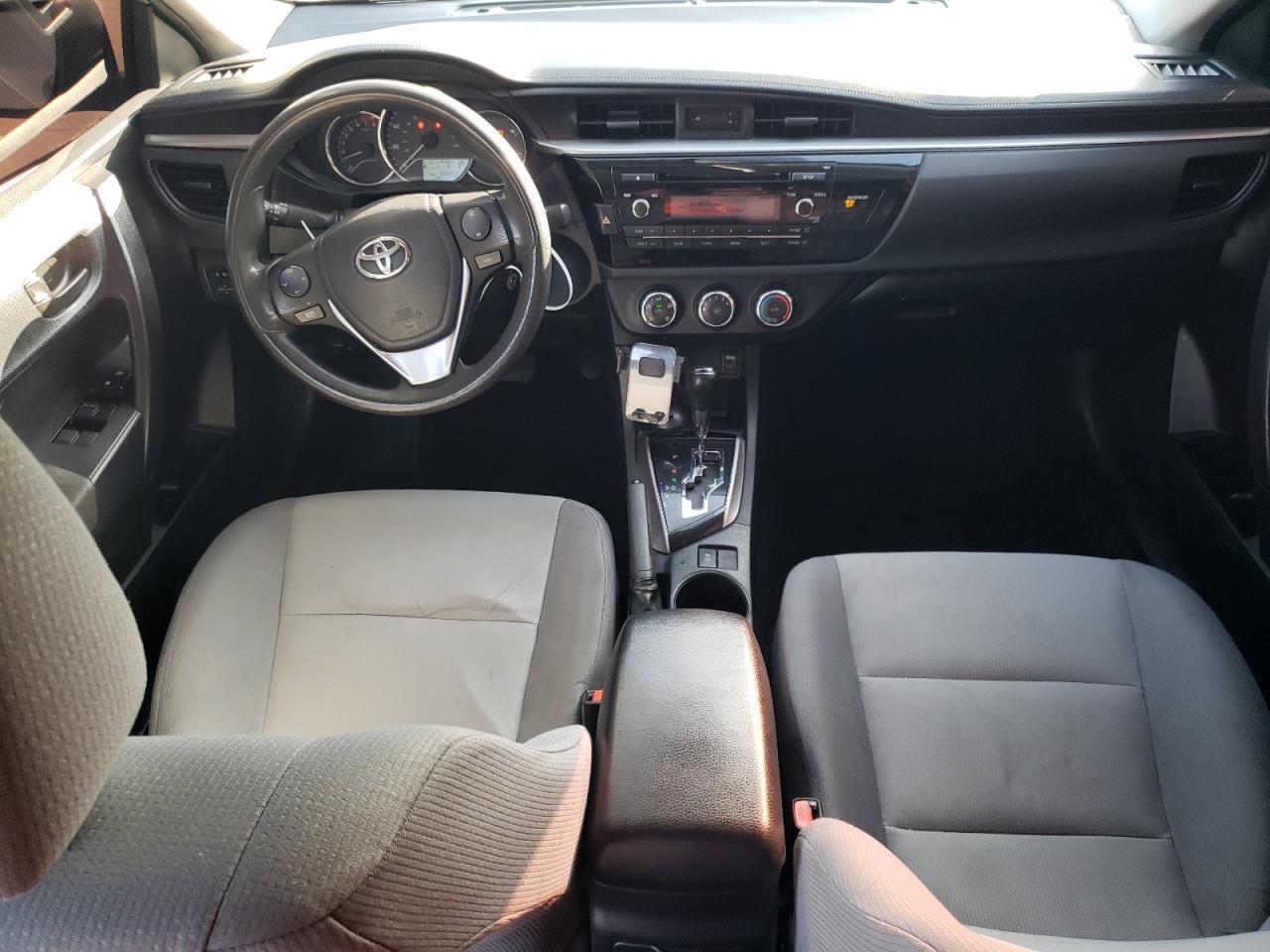 2015 TOYOTA COROLLA