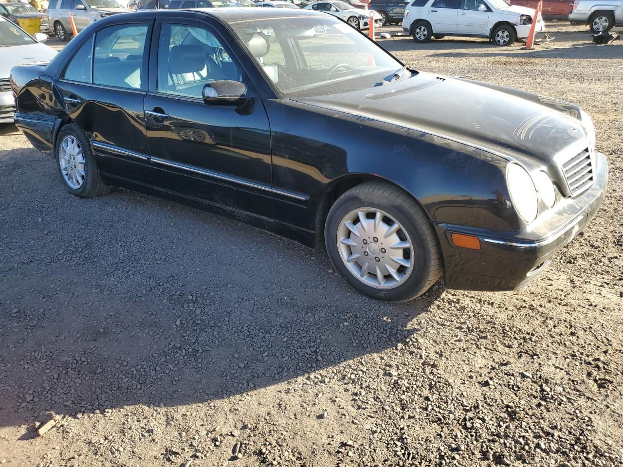 2001 MERCEDES-BENZ E-Class