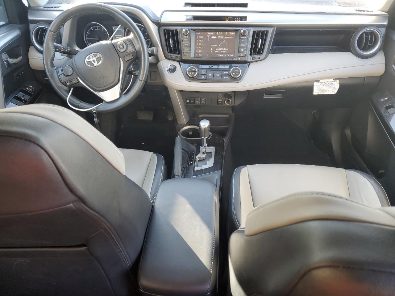 2017 TOYOTA RAV4