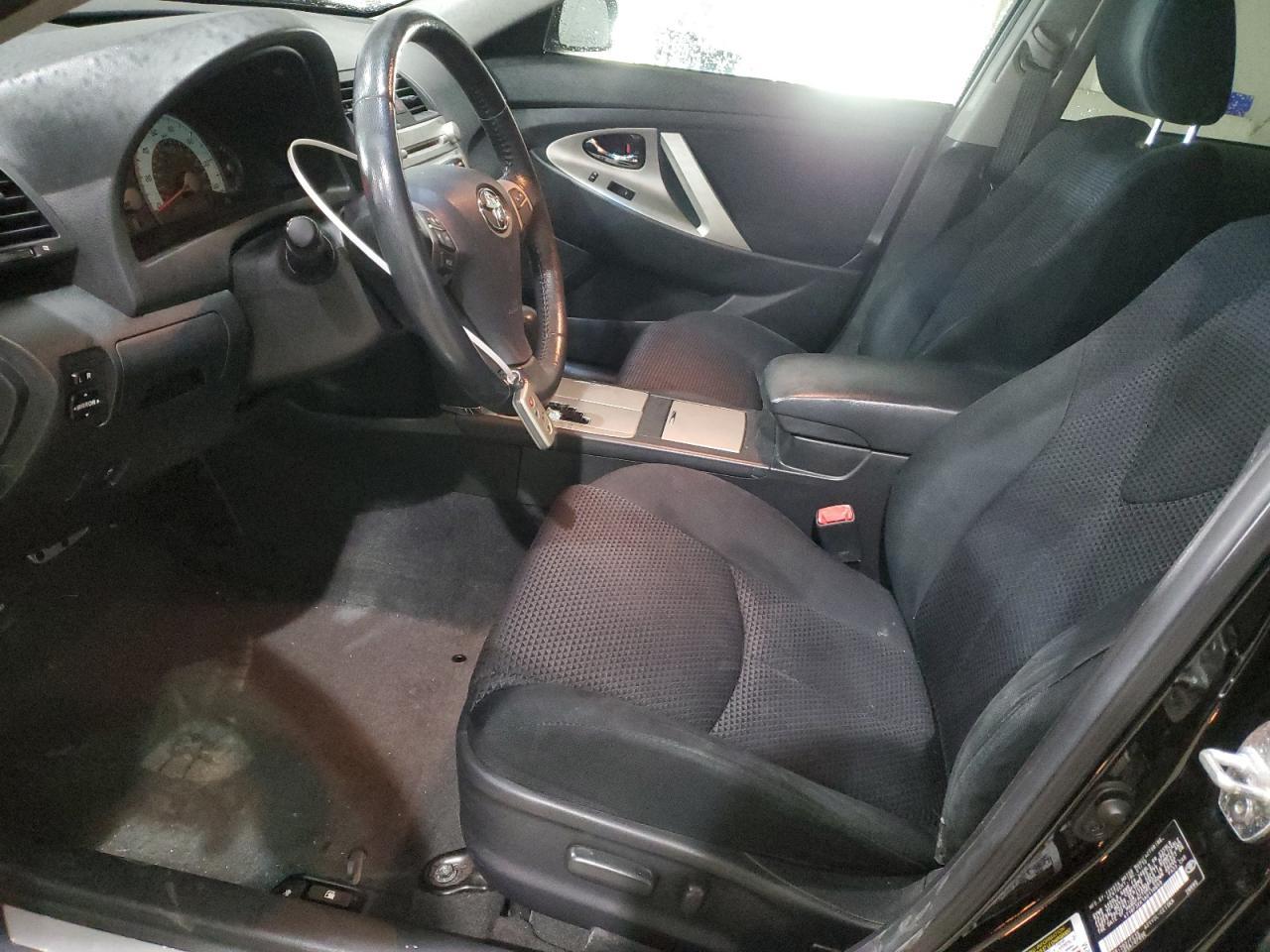 2010 TOYOTA CAMRY