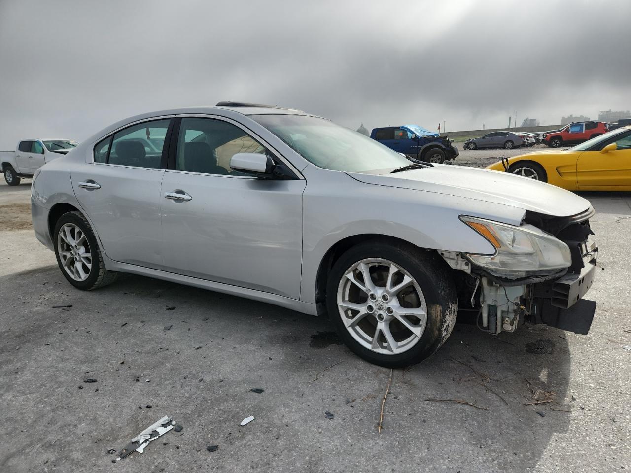 2012 NISSAN Maxima