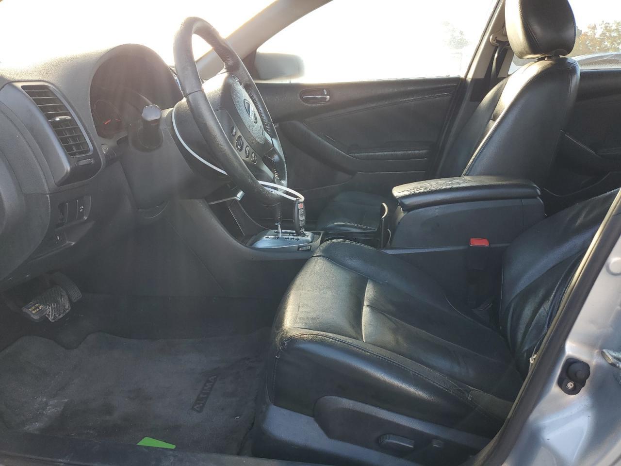 2010 NISSAN ALTIMA