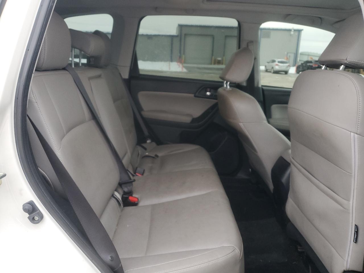 2017 SUBARU FORESTER