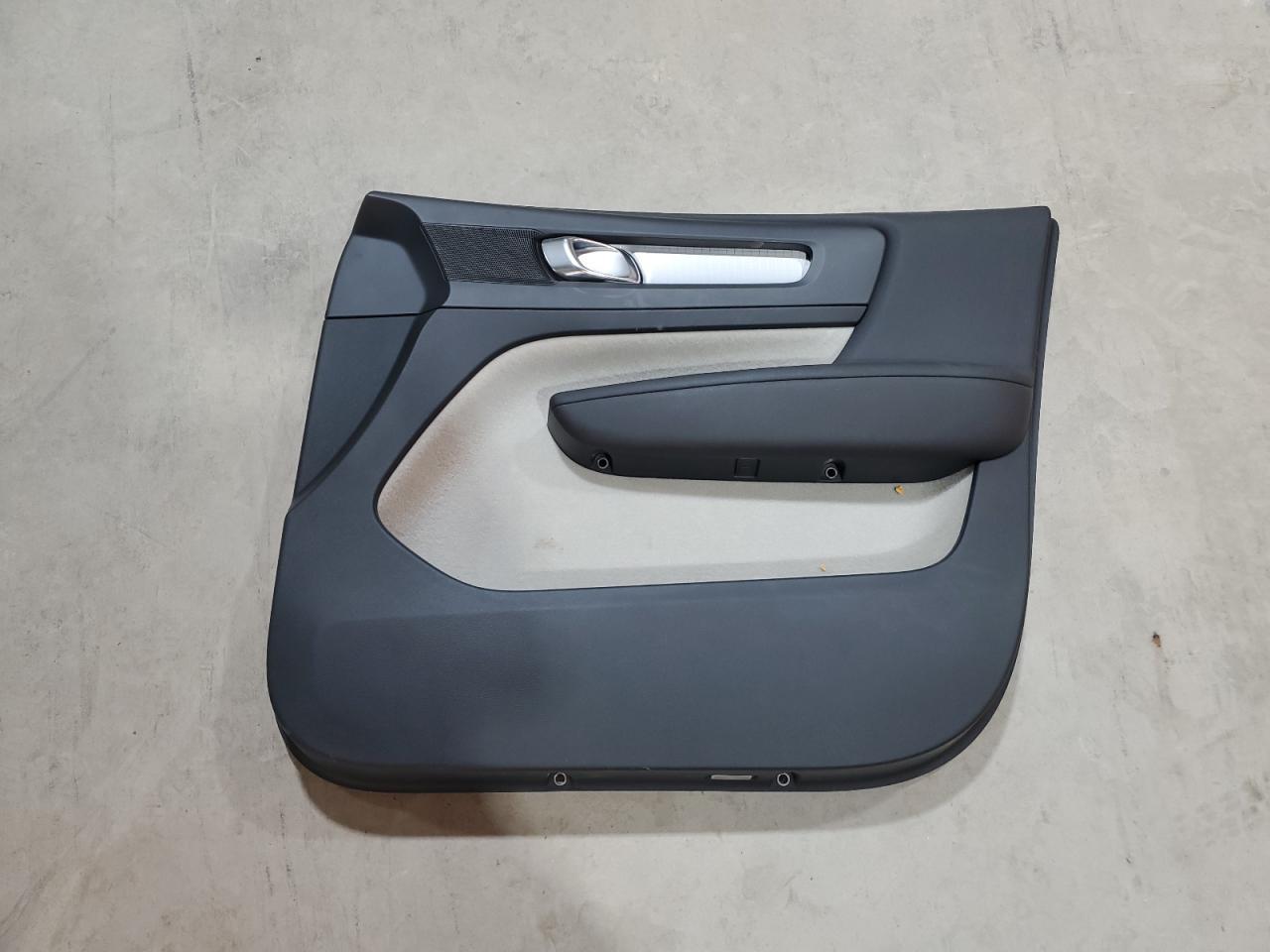 2019 VOLVO XC40