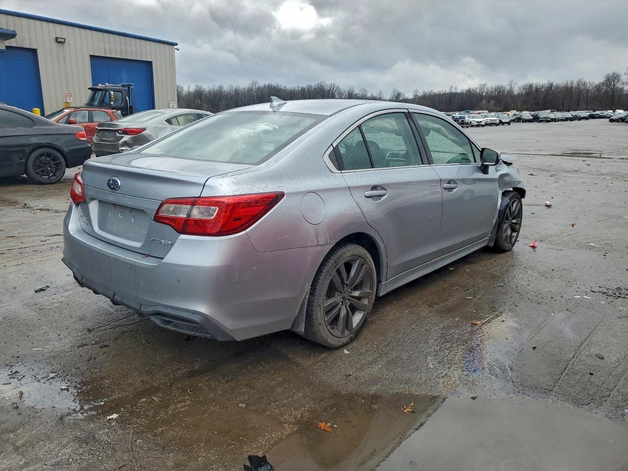 2019 SUBARU Legacy