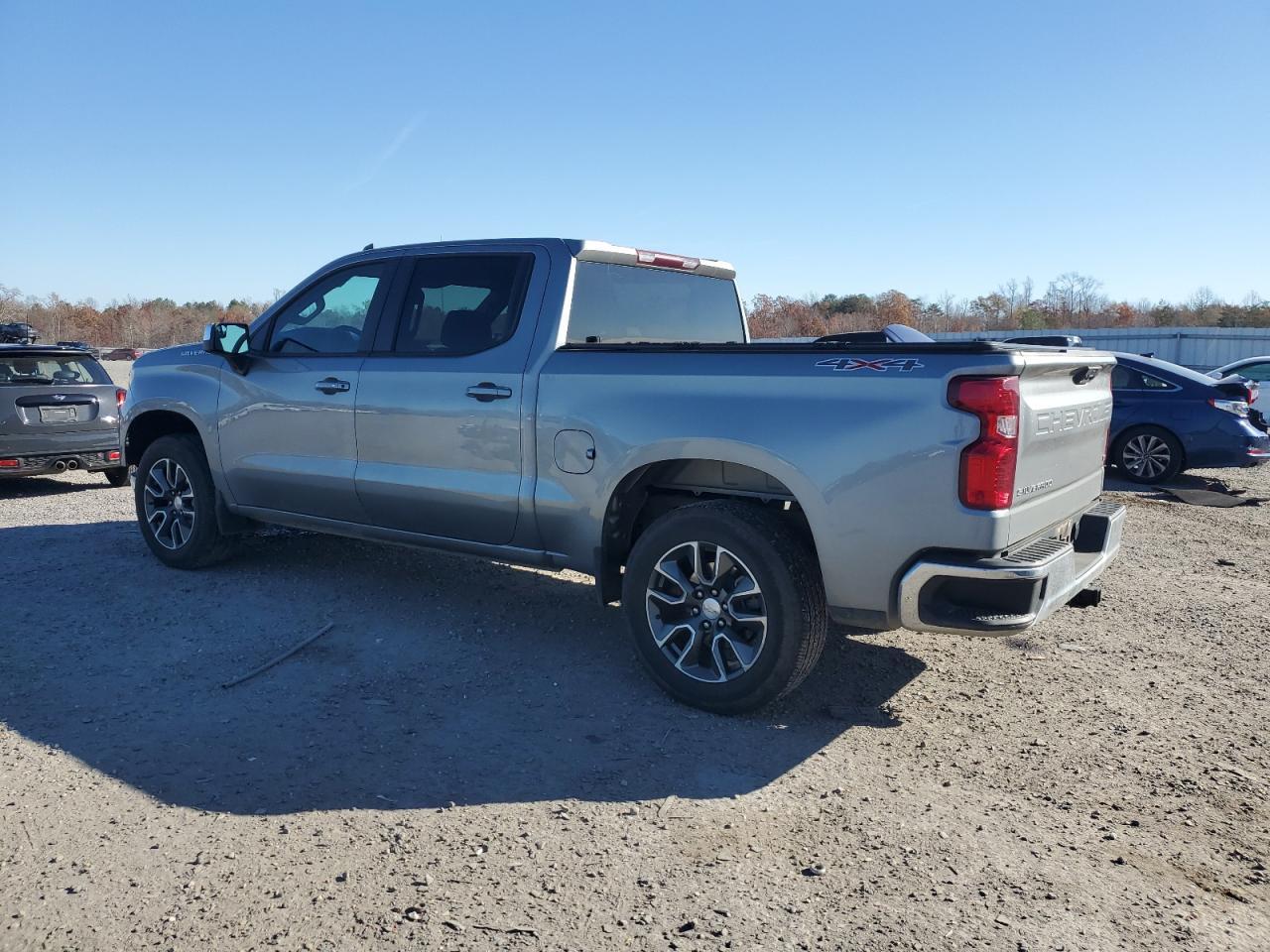 2023 CHEVROLET Silverado