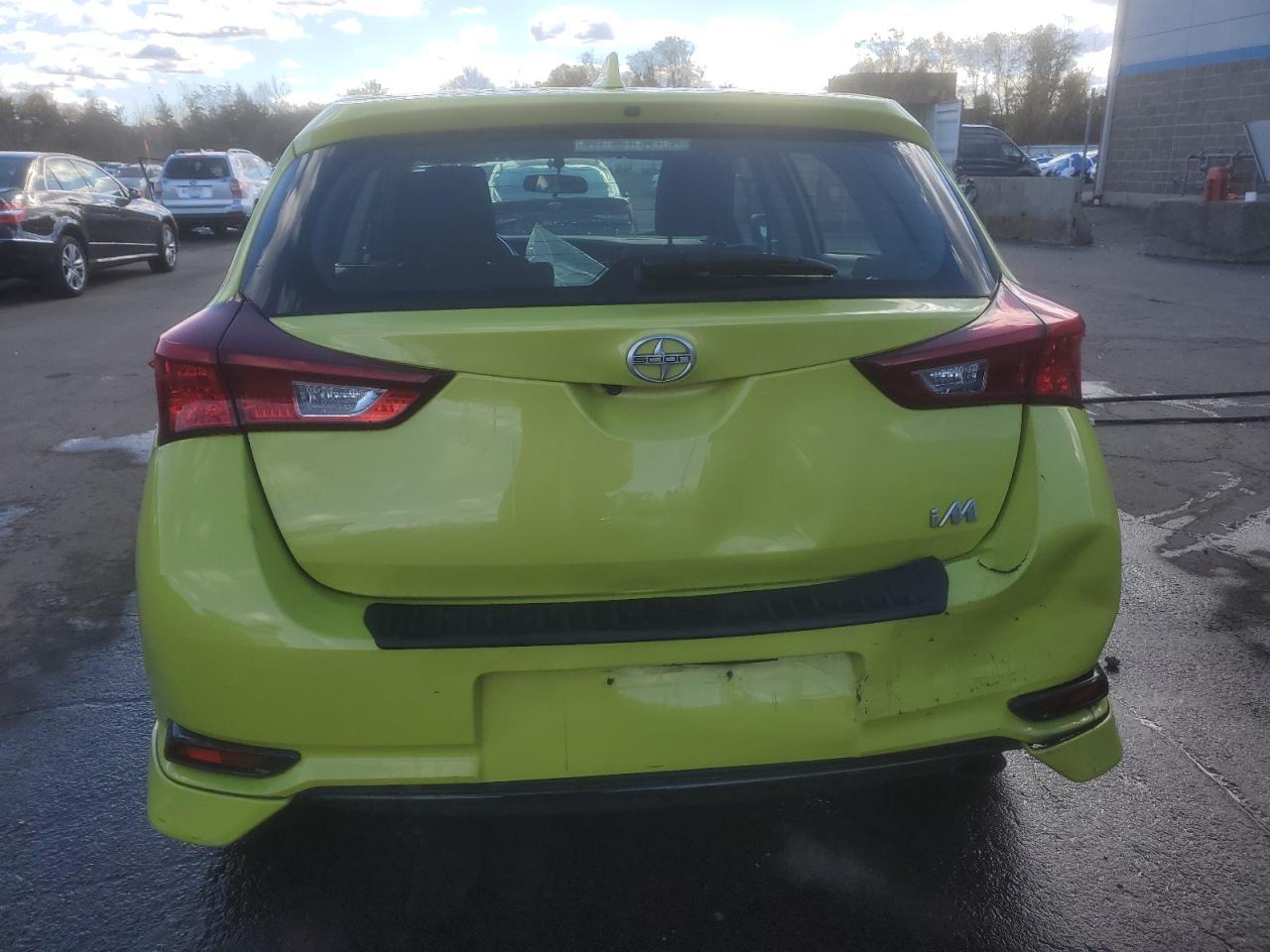 2016 TOYOTA SCION