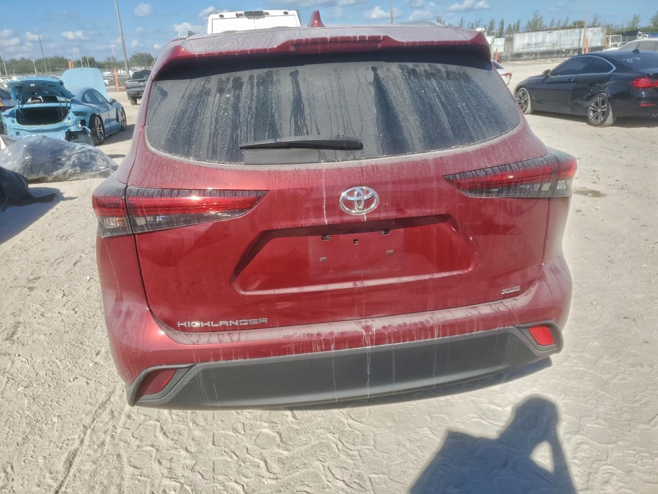 2022 TOYOTA HIGHLANDER