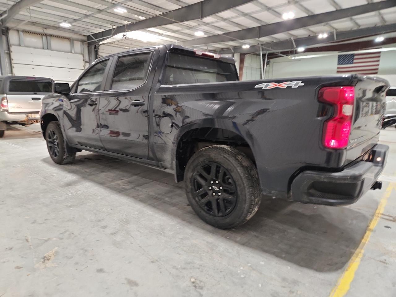 2023 CHEVROLET Silverado