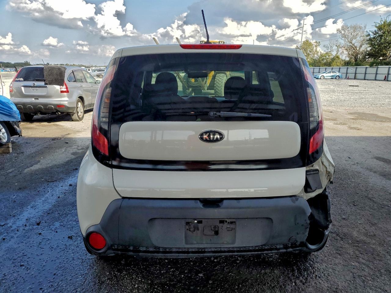 2015 KIA SOUL