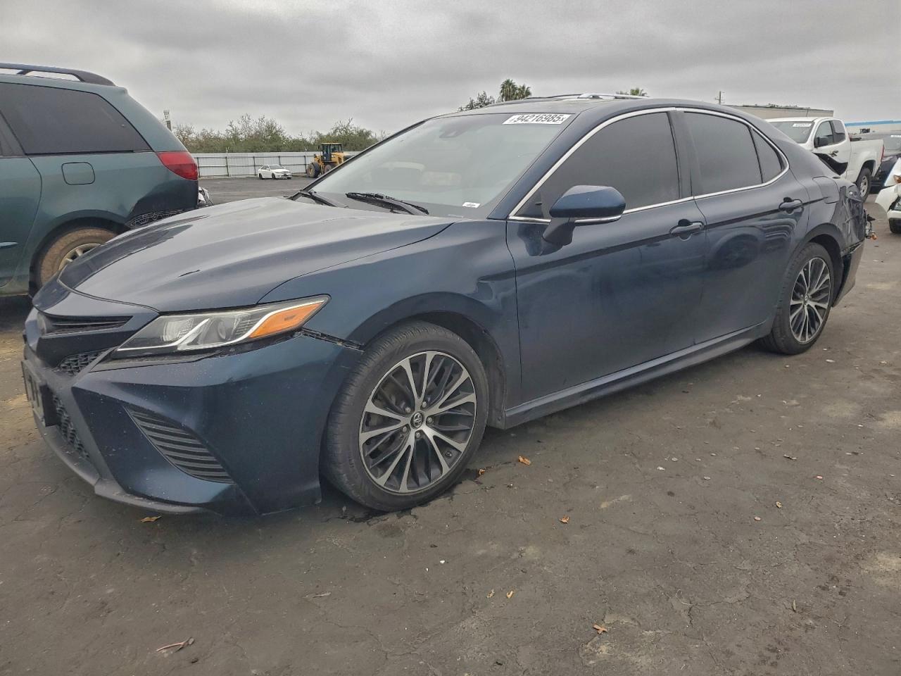 2018 TOYOTA CAMRY